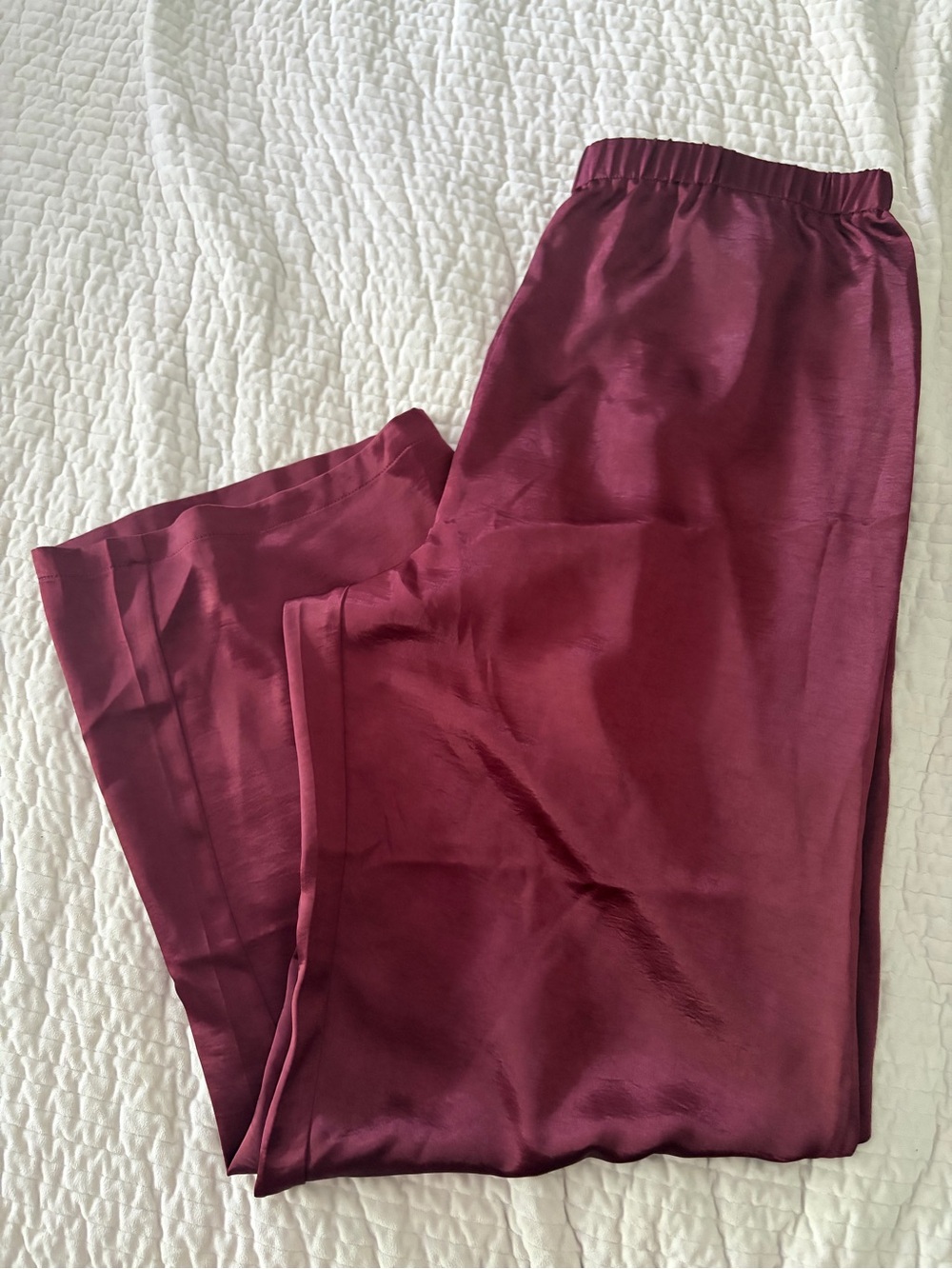 Women’s Elastic Waist Satin Pants - Burgundy